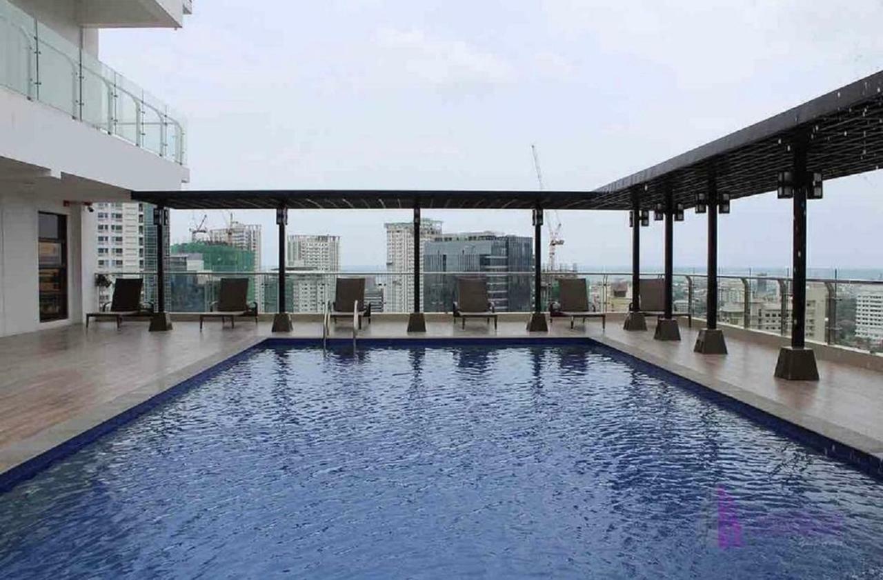Trillium Residences Ayala Cebu Exterior foto