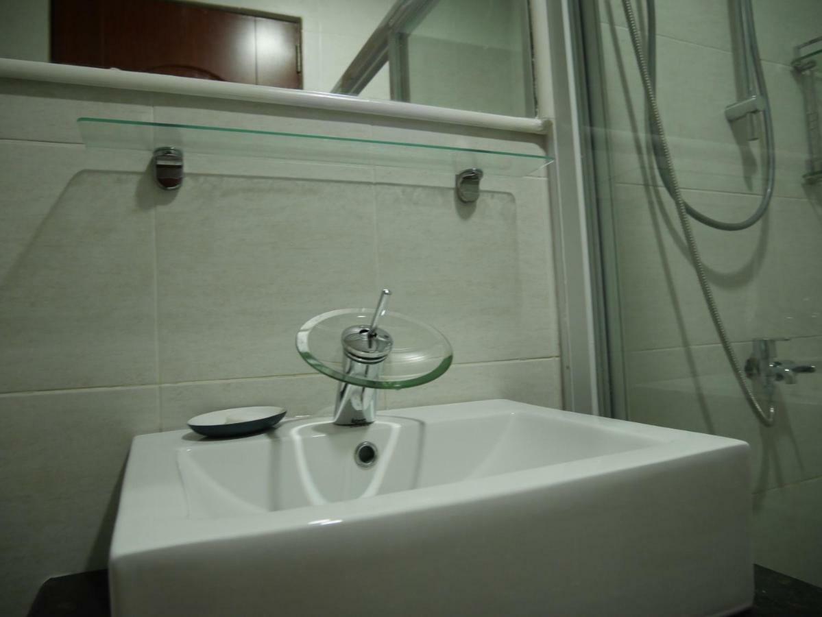 Trillium Residences Ayala Cebu Exterior foto